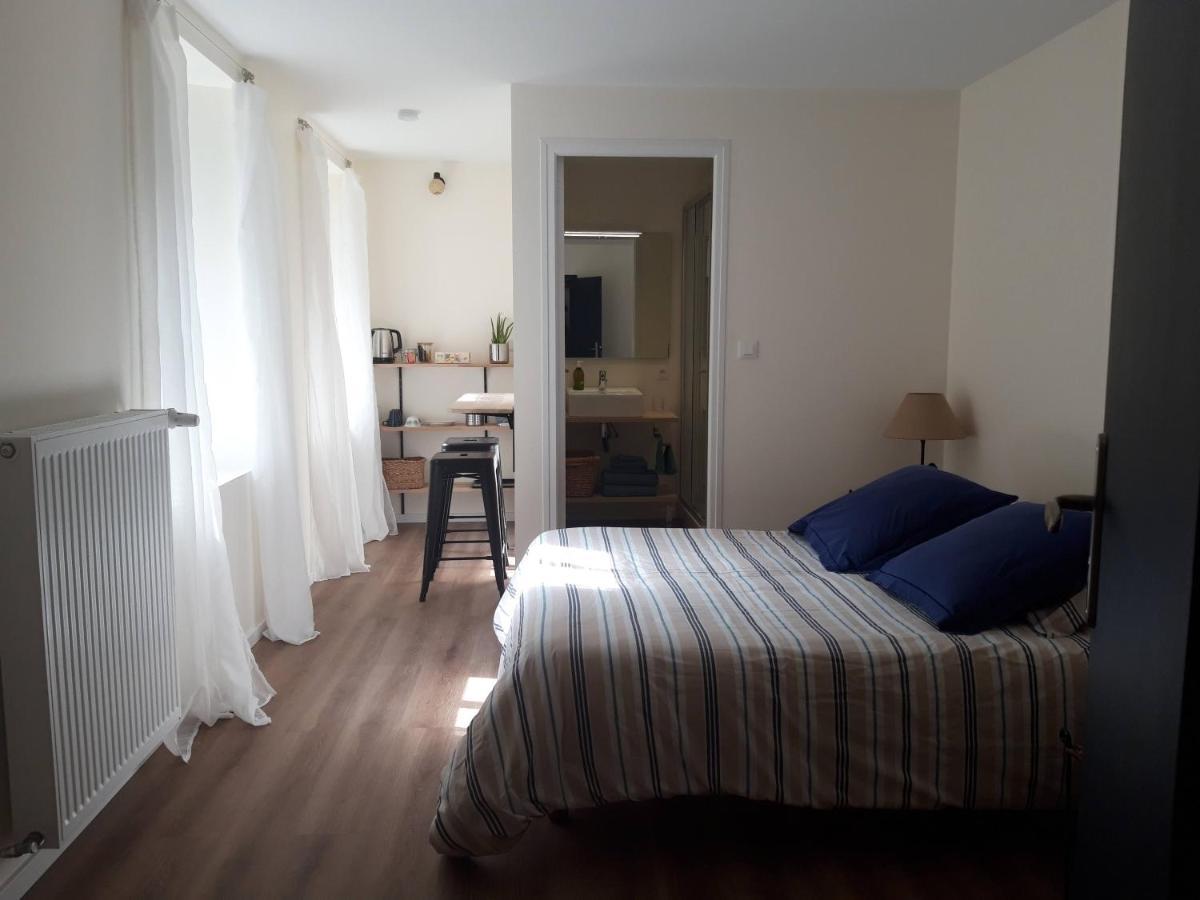 Agreables Chambres Independantes - Coutances Centre מראה חיצוני תמונה