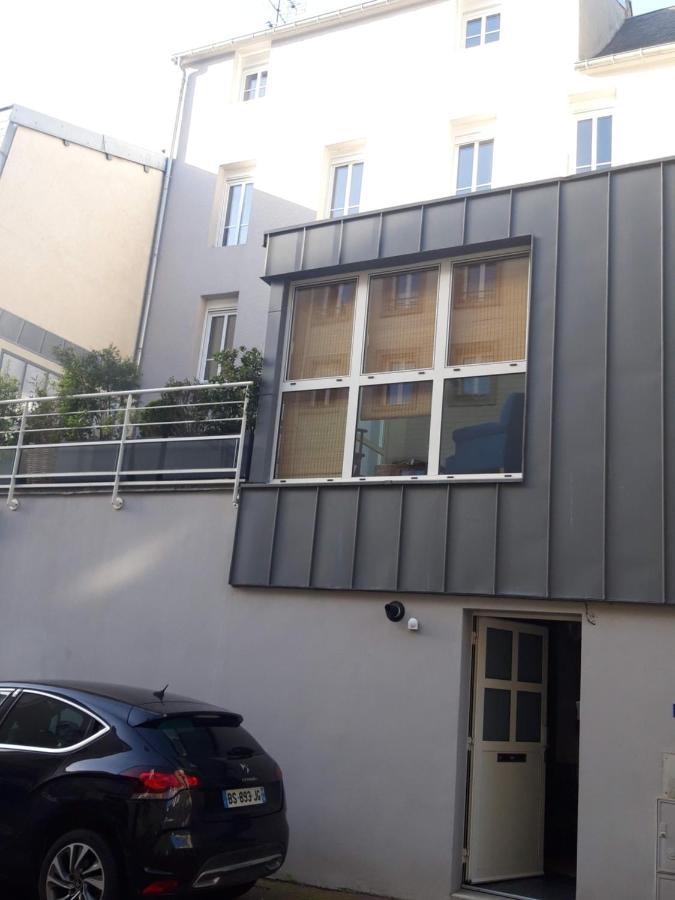 Agreables Chambres Independantes - Coutances Centre מראה חיצוני תמונה